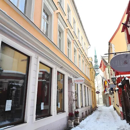 Апартаменты Gleznotaju Old Town Two Bedroom *