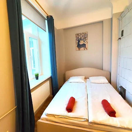 아파트 Gleznotaju Old Town Two Bedroom *