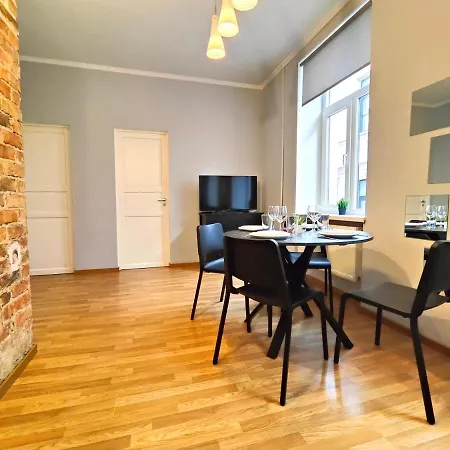 아파트 Gleznotaju Old Town Two Bedroom 리가