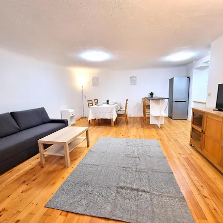 Riga Old Town Two-Bedroom Apartments Huoneisto Riika