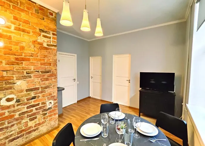 Dzīvoklis Gleznotaju Old Town Two Bedroom *